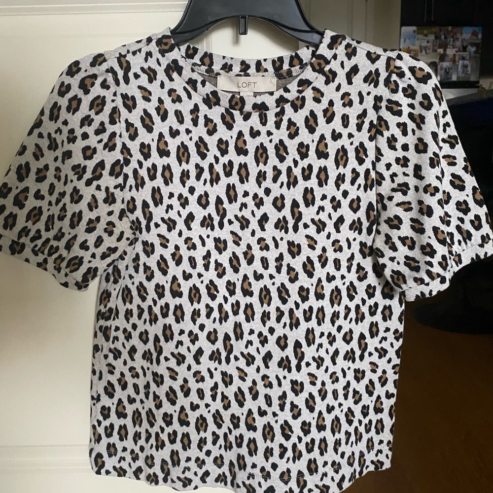 LOFT Black and White Leopard Print Short Sleeve Top